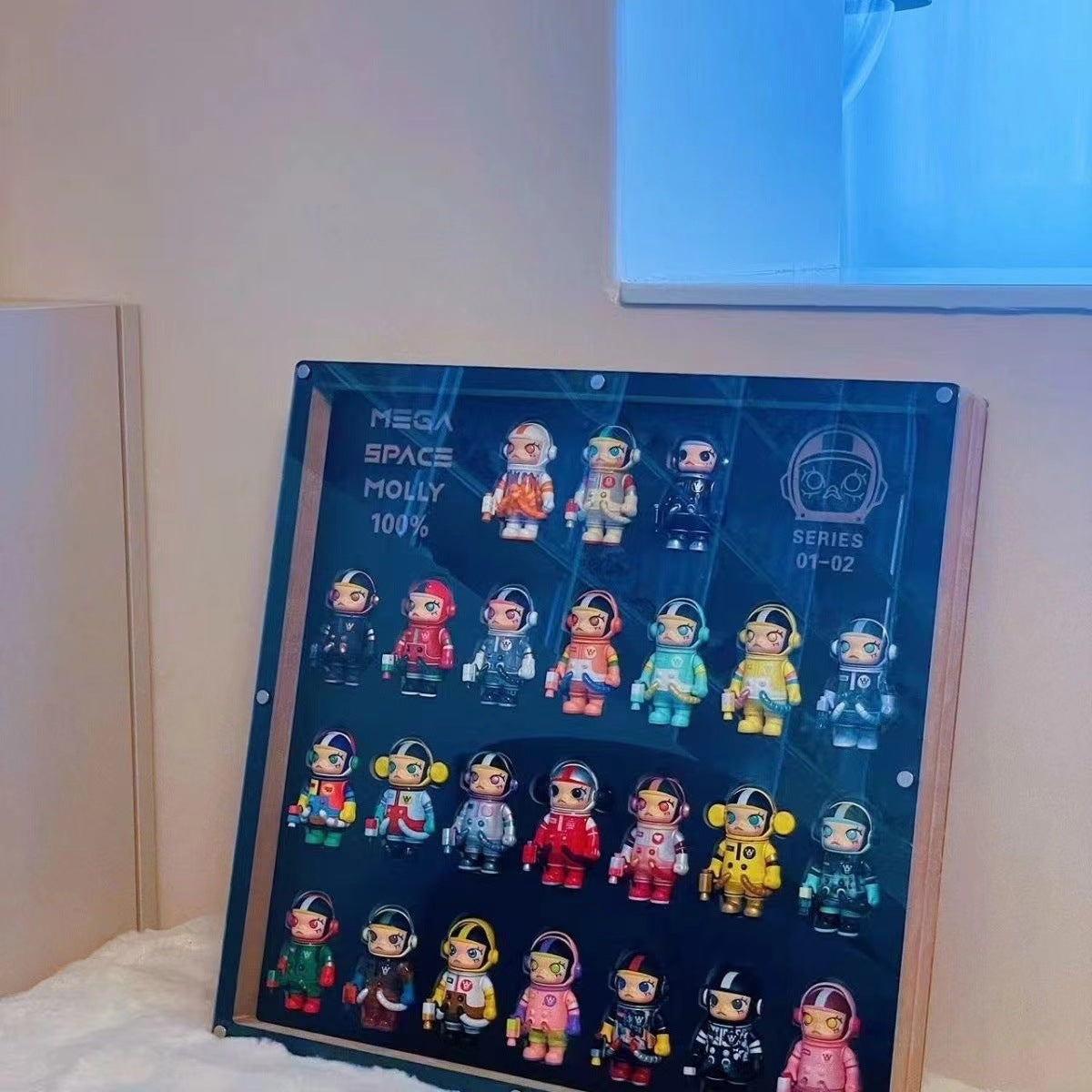 Pop Mart Mega Space Molly Collection display box