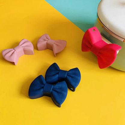 2pcs Silicone Oven Mitts Creative Bow Shape