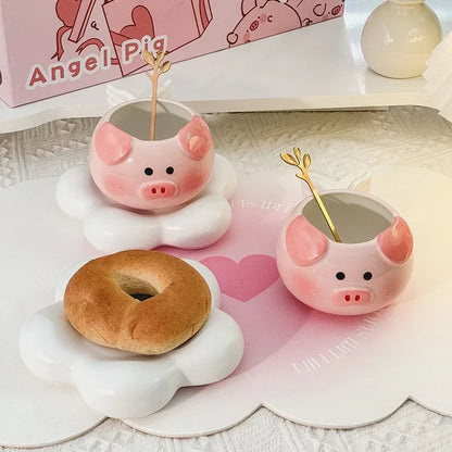 Cute pig mug with spoons and gift box